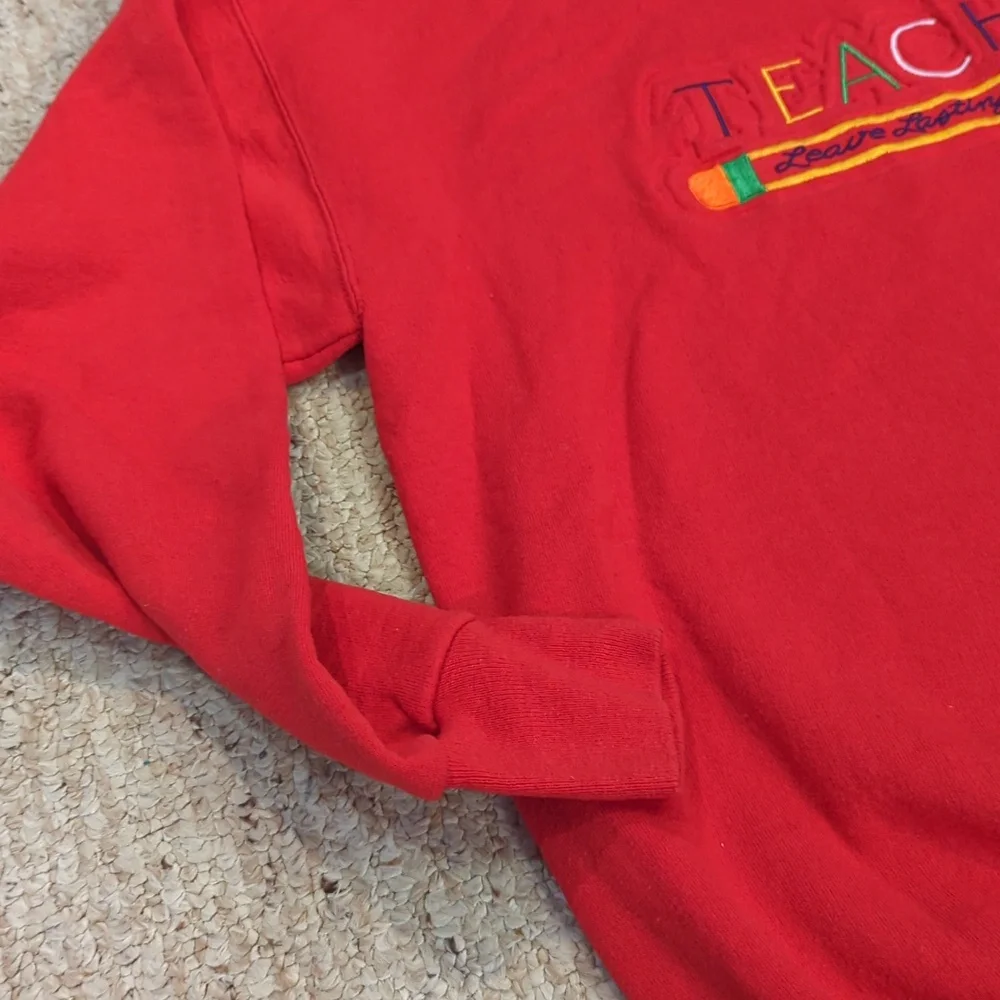 Vintage | Medium Embroidered 